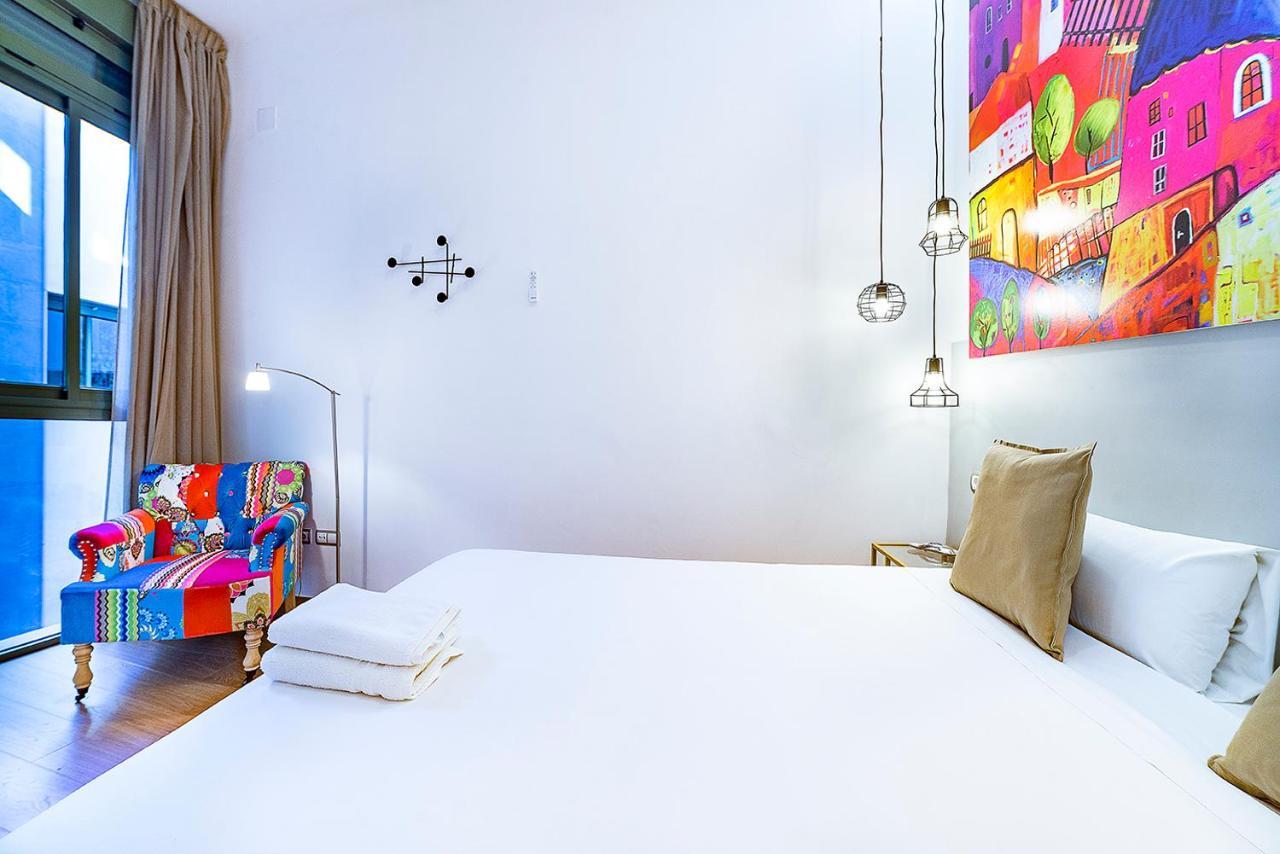 Alohamundi Sierpes Apartment Sevilla Bagian luar foto