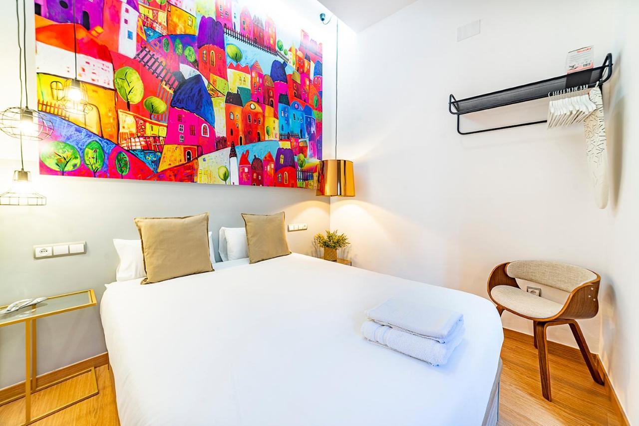 Alohamundi Sierpes Apartment Sevilla Bagian luar foto