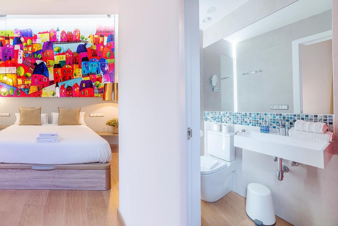 Alohamundi Sierpes Apartment Sevilla Bagian luar foto